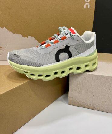 On Cloud Monster