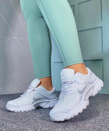 Vomero Bowerman Blanco Plata