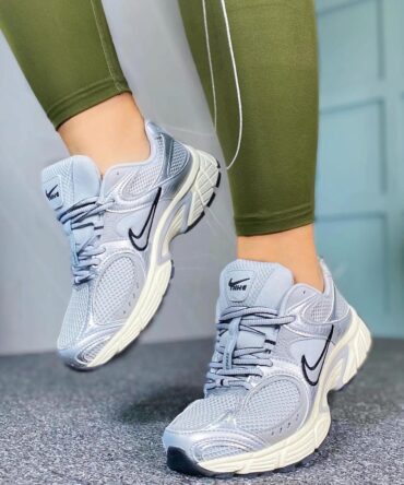 Vomero Bowerman Gris Beige