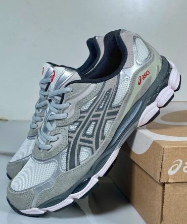 Asics NYC Blanco Gris