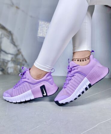 Metcon 6 Morado